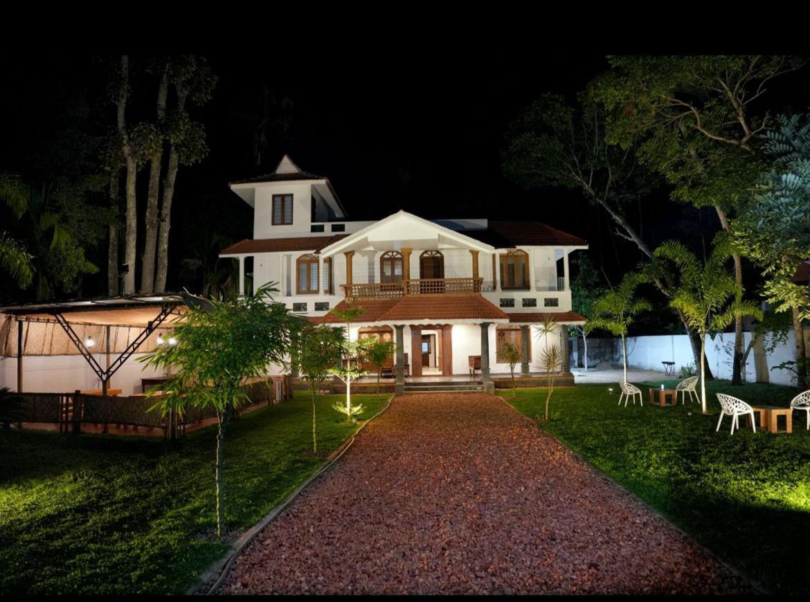 Alappuzha Marari Casa De Victoria B&B 외부 사진